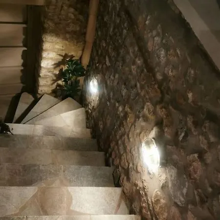 Kalderimi Traditional House *