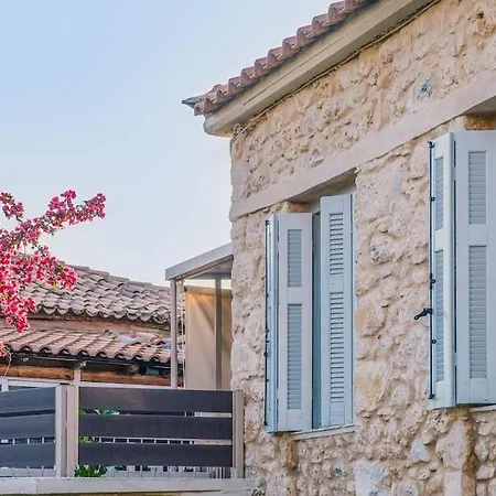 Kalderimi Traditional House * Stavropigio