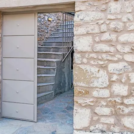 Kalderimi Traditional House